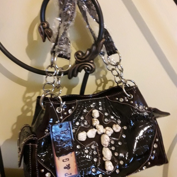 Meet your Posher, Kimberly - Picture 1 of 1